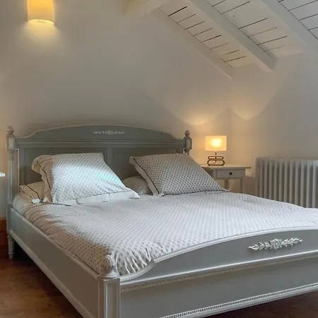 D'hotes A Pontonx Bed & Breakfast 3*